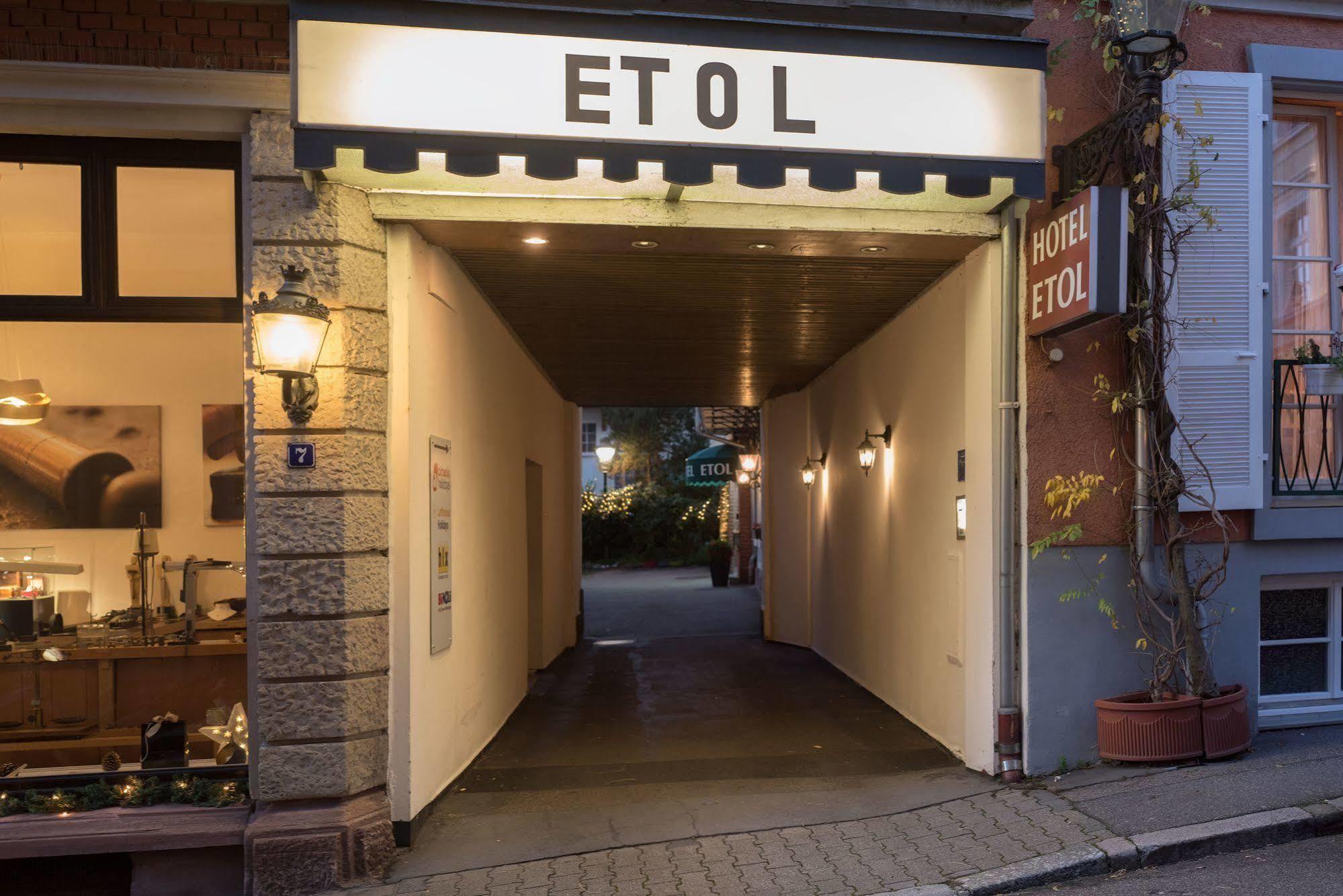 באדן-באדן Hotel Etol מראה חיצוני תמונה